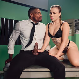 Anna Claire Clouds in 'Deeper' Spread Your Legs (Thumbnail 1)